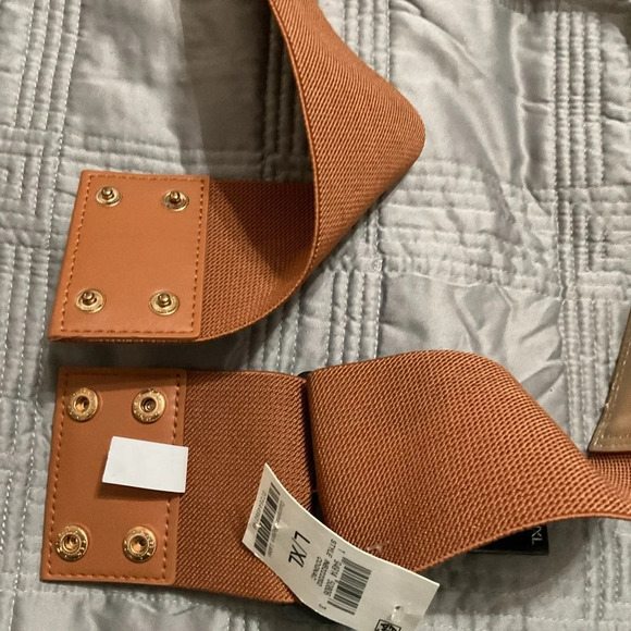 I.N.C International Concepts Cognac Double Buckle Stretch Belt Women's 
L/XL - Picture 4 of 5